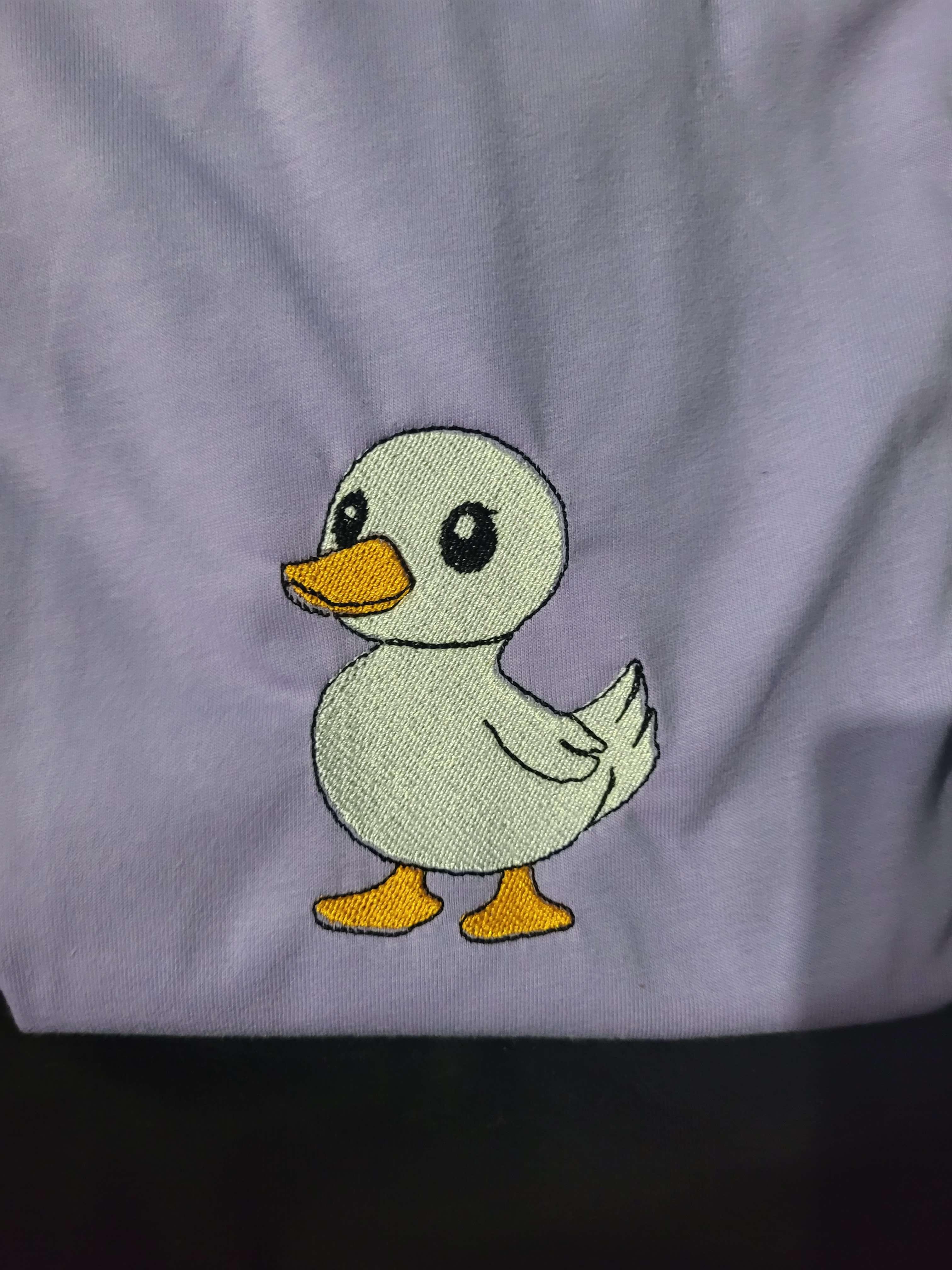Cute Duck Embroidery Digitizing